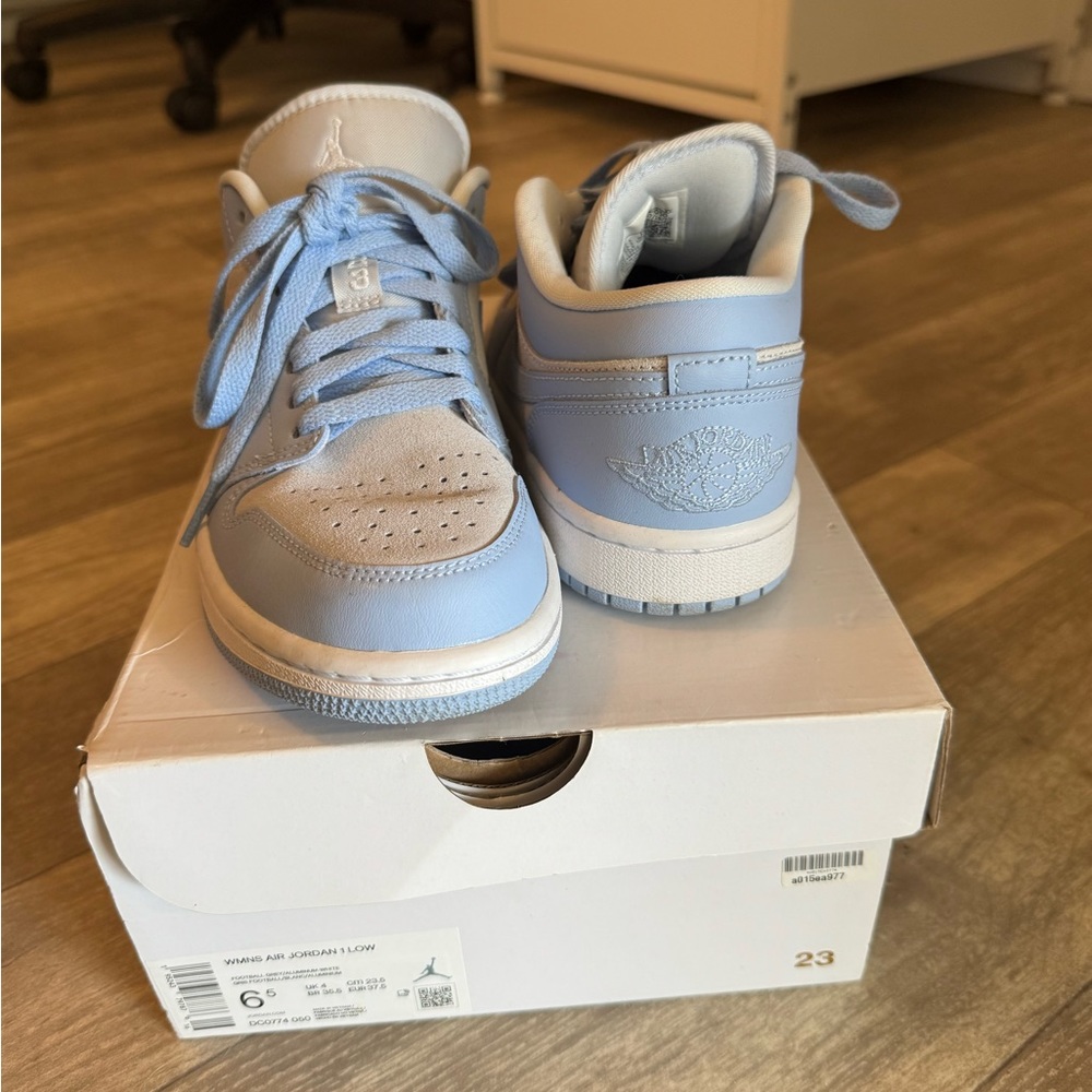 Womens Air Jordan 1 Low Football Grey and Aluminum